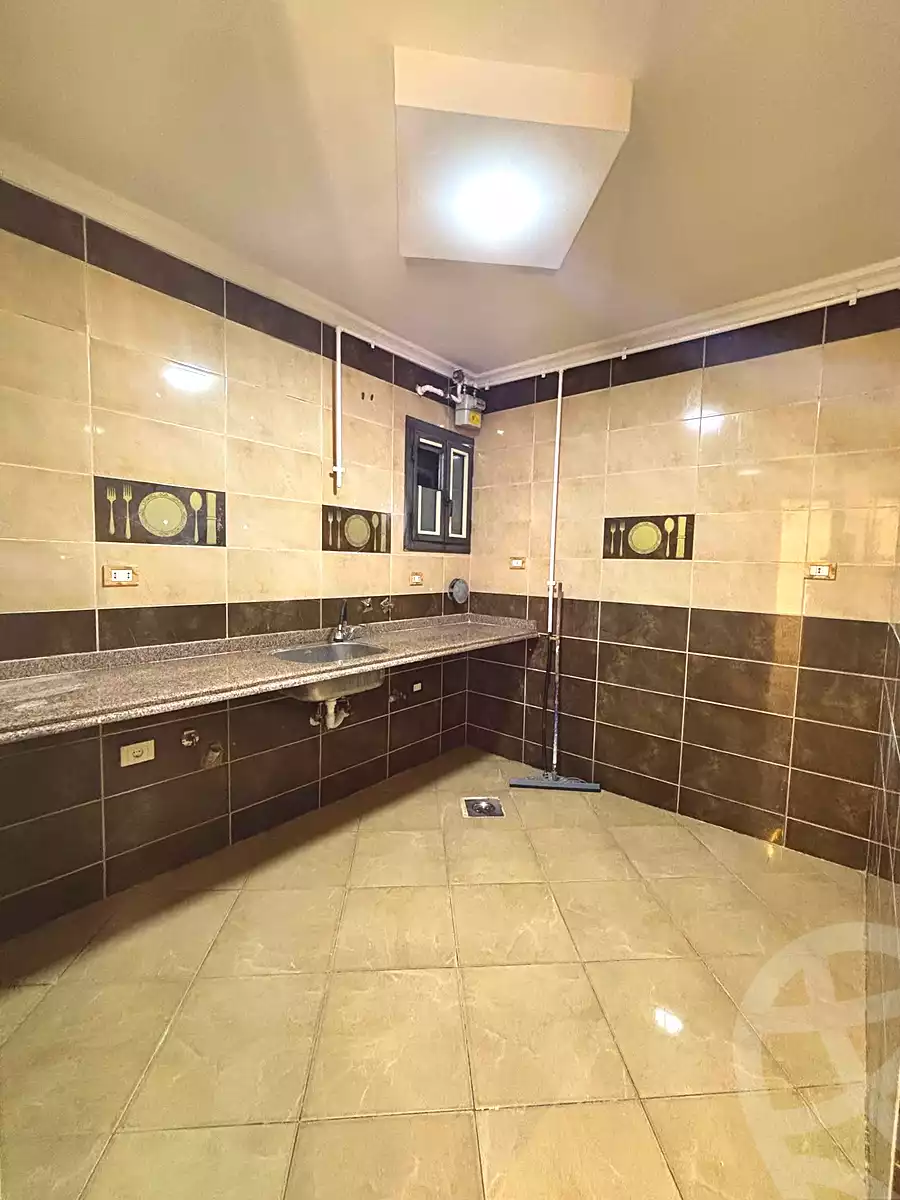https://aqarmap.com.eg/ar/listing/7049899-for-sale-alexandria-el-asafra-shr-45