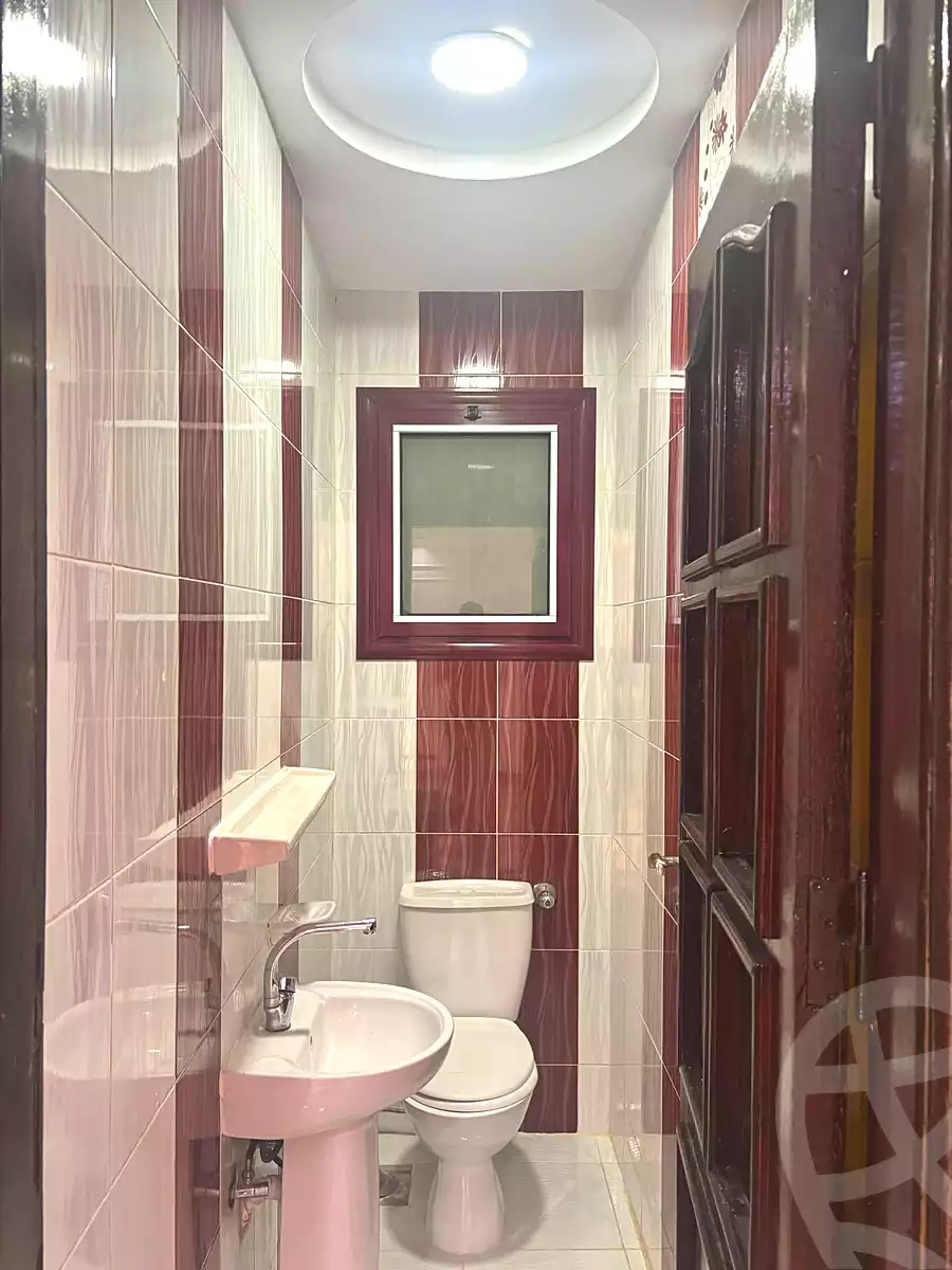 https://aqarmap.com.eg/ar/listing/7049899-for-sale-alexandria-el-asafra-shr-45