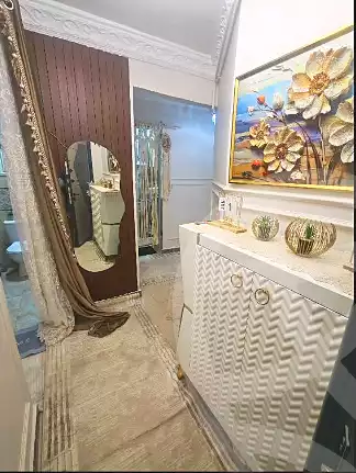 https://aqarmap.com.eg/ar/listing/7050054-for-sale-alexandria-al-agamy-el-hanouvel-yathreb-st
