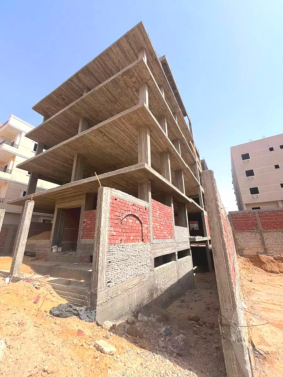 https://aqarmap.com.eg/ar/listing/7050091-for-sale-cairo-new-cairo-bait-el-watan-south-suez-road-el-hay-el-takmely
