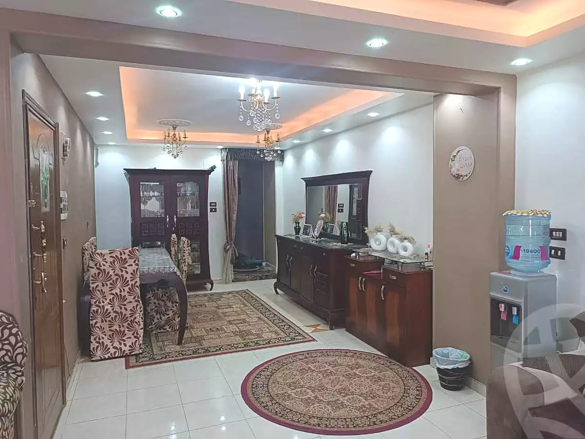 https://aqarmap.com.eg/ar/listing/7050551-for-sale-cairo-helwan-helwan-el-sharkeya-zaki-hawas-st