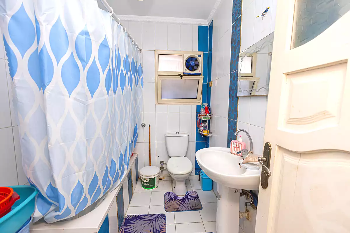 https://aqarmap.com.eg/ar/listing/7050611-for-sale-alexandria-camp-cesar-tiba-st