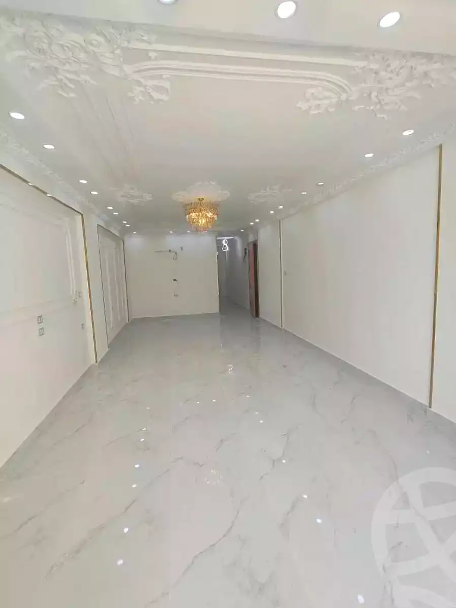 https://aqarmap.com.eg/ar/listing/7050719-for-sale-alexandria-sydy-bshr-sydy-bshr-bhry-khalil-hamada-st