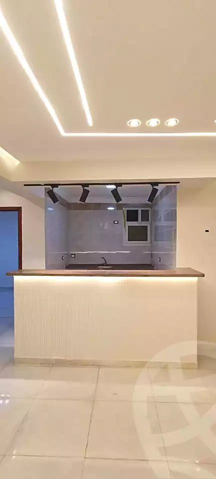 https://aqarmap.com.eg/ar/listing/7050822-for-sale-cairo-helwan-hadayek-helwan-el-eshrein-st
