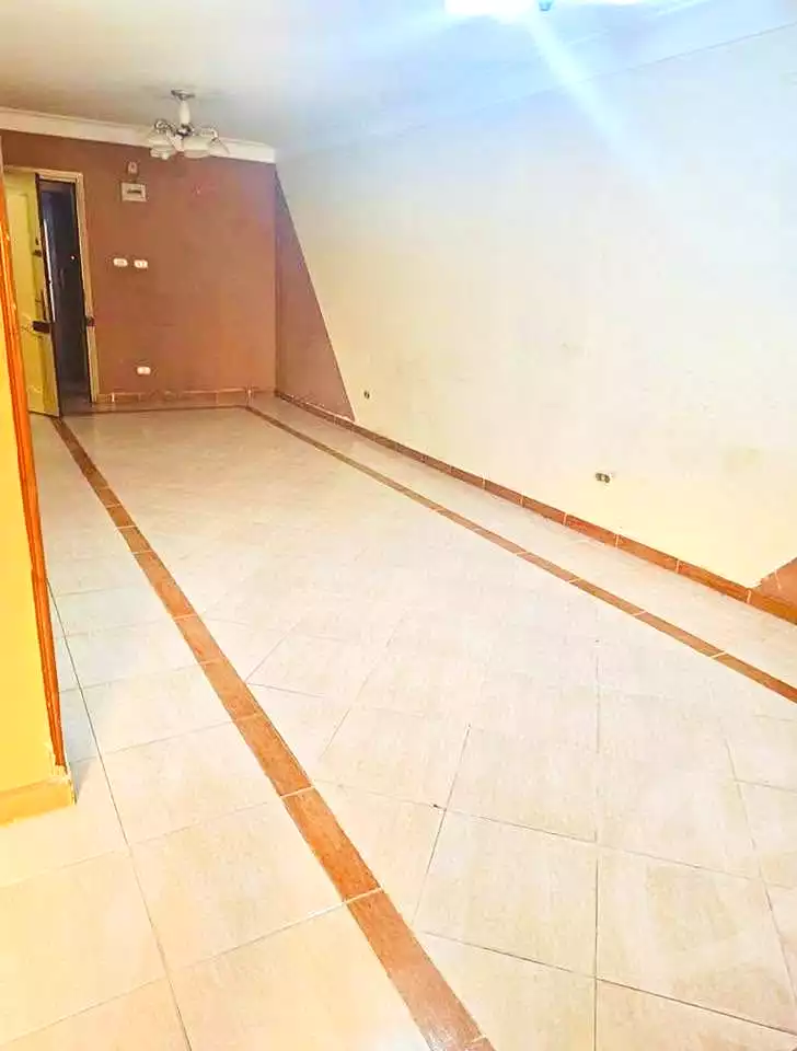 https://aqarmap.com.eg/ar/listing/7050912-for-sale-alexandria-sydy-bshr-sydy-bshr-bhry