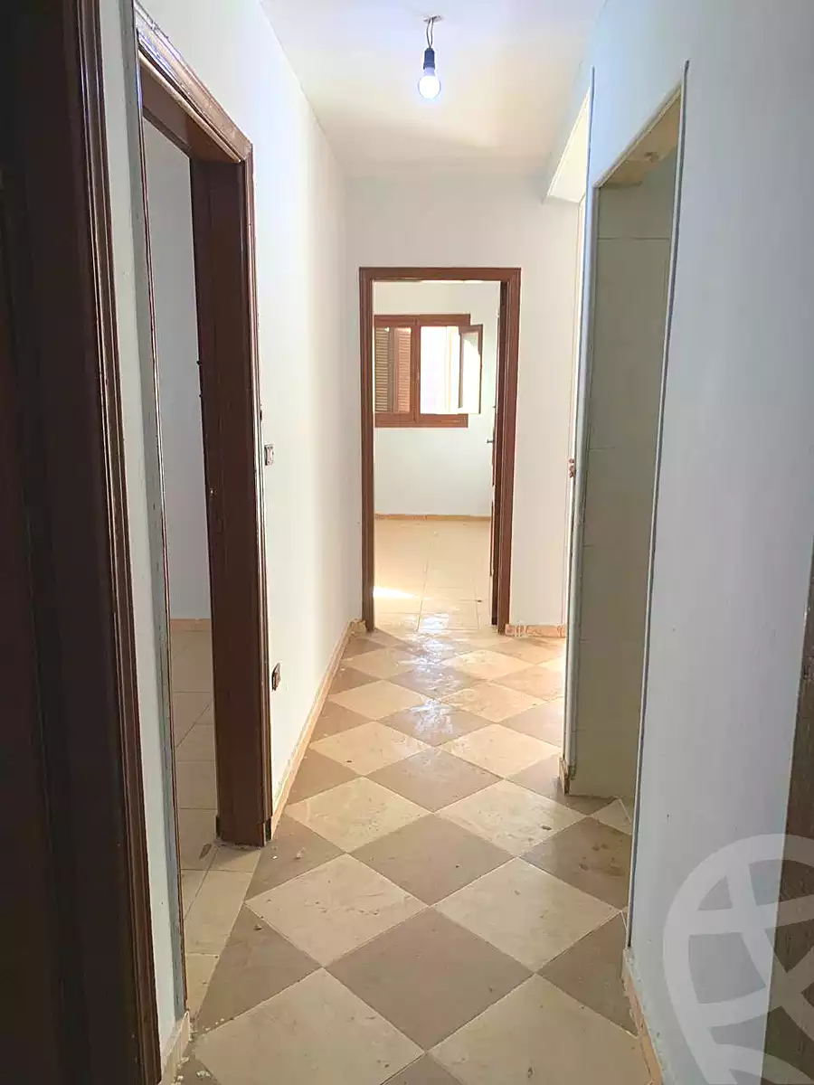 https://aqarmap.com.eg/ar/listing/7051038-for-rent-cairo-faisal-el-tawabeq-el-shaheed-ahmed-hamdy-st