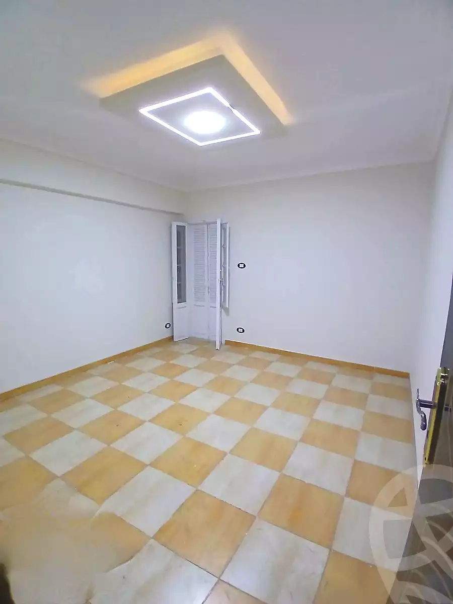 https://aqarmap.com.eg/ar/listing/7051027-for-sale-alexandria-lsywf-el-falki-street-16-el-eslah