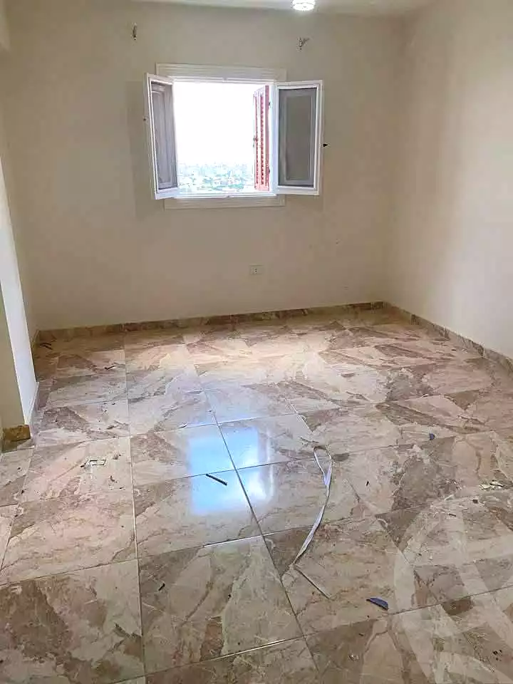 https://aqarmap.com.eg/ar/listing/7042601-for-sale-alexandria-al-agamy-lbytsh-el-hanafeya-st