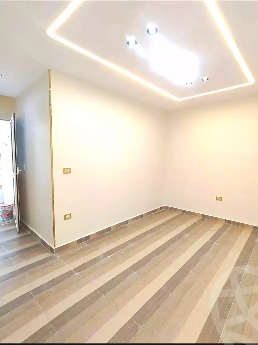 https://aqarmap.com.eg/ar/listing/7051174-for-sale-alexandria-miami-khld-bn-lwlyd