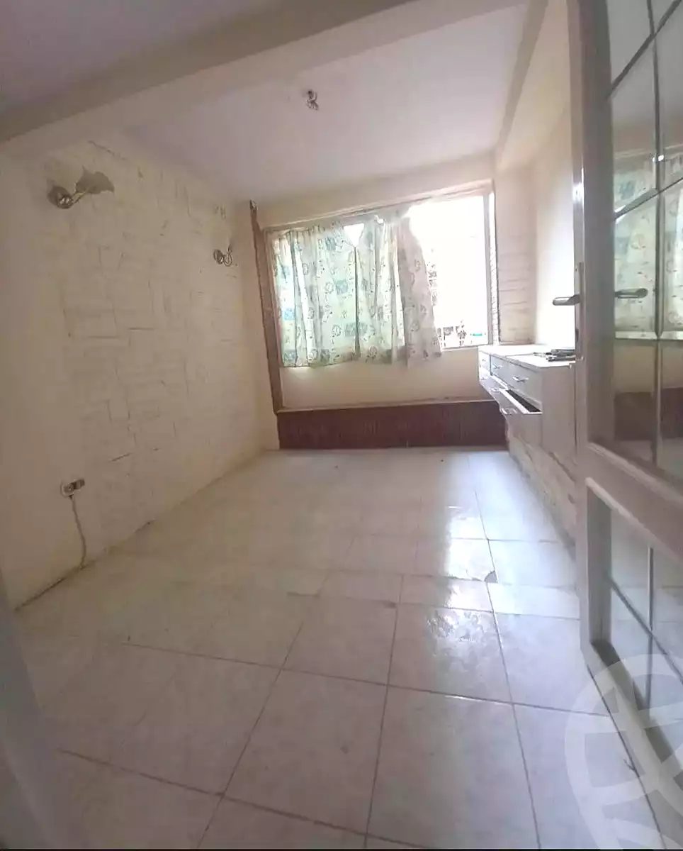 https://aqarmap.com.eg/en/listing/7051206-for-sale-alexandria-al-agamy