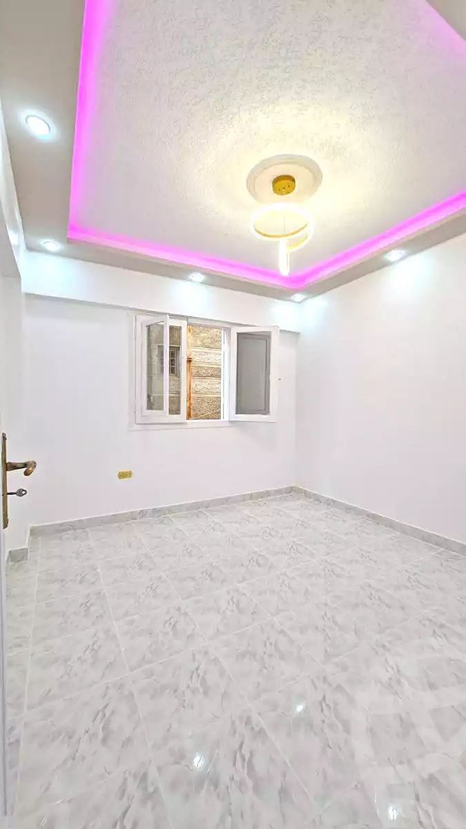 https://aqarmap.com.eg/ar/listing/7051240-for-sale-alexandria-al-agamy-shataa-el-nakheel-street-12