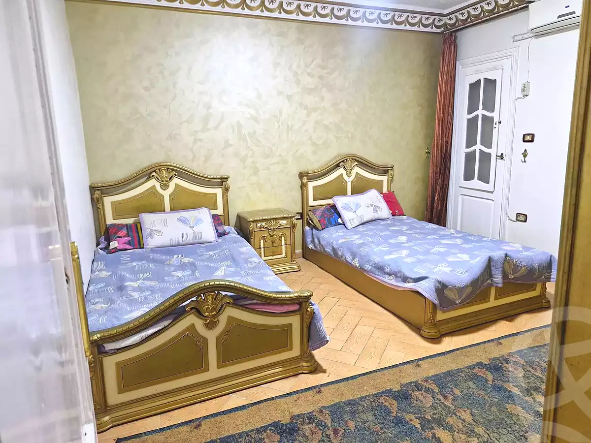 https://aqarmap.com.eg/ar/listing/7042626-for-rent-alexandria-al-agamy-el-hanouvel