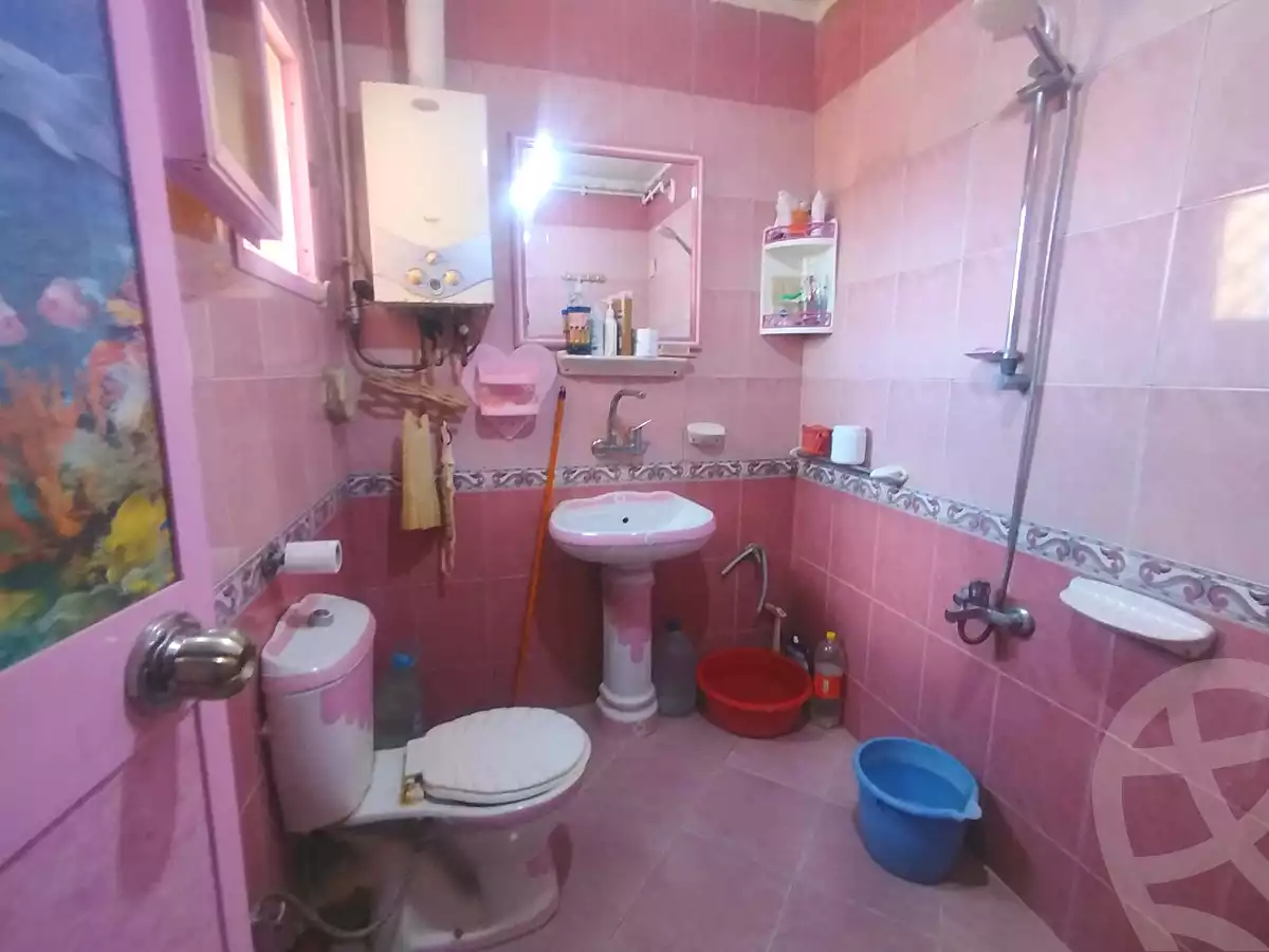 https://aqarmap.com.eg/ar/listing/7051287-for-sale-alexandria-al-agamy-el-hanouvel-el-kholafaa-el-rashdeen-st