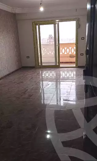 https://aqarmap.com.eg/en/listing/7051299-for-rent-alexandria-sydy-bshr