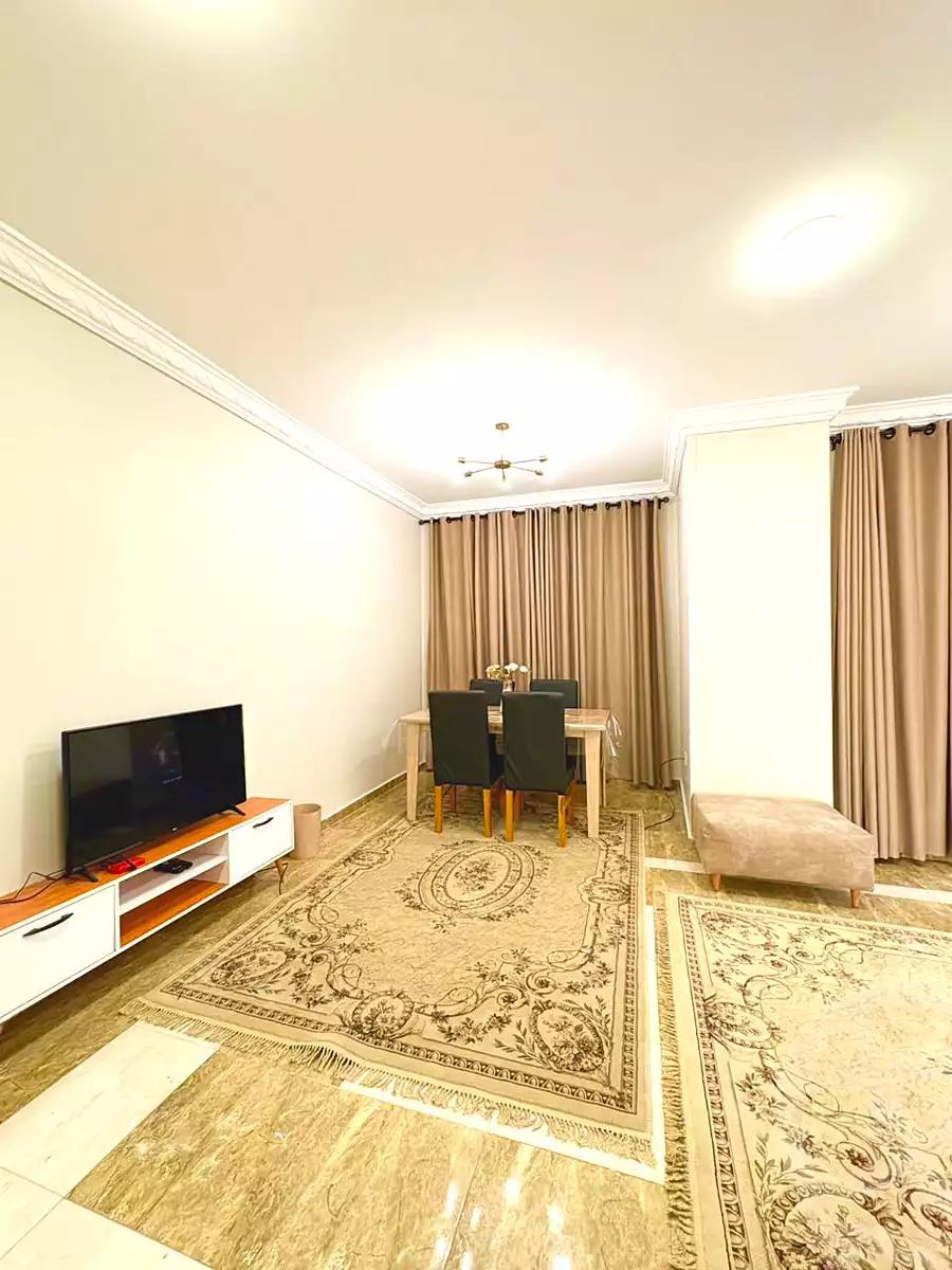 https://aqarmap.com.eg/ar/listing/6663137-for-rent-cairo-new-cairo-compounds-el-mostashareen-compound