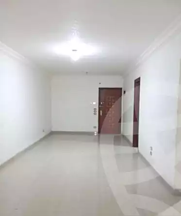 https://aqarmap.com.eg/en/listing/7051627-for-rent-alexandria-sydy-bshr