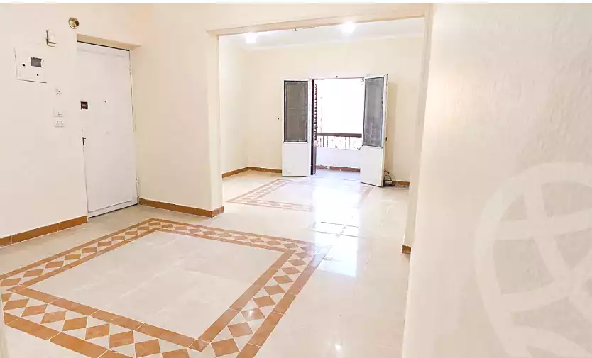 https://aqarmap.com.eg/ar/listing/7051657-for-rent-cairo-ain-shams-ain-shams-el-sharkia-el-eshrein-stt