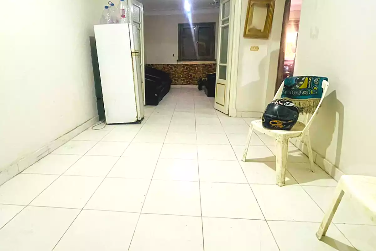 https://aqarmap.com.eg/en/listing/7051884-for-sale-alexandria-sporting-el-geish-road