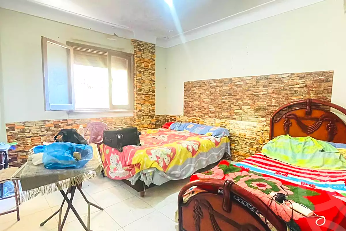 https://aqarmap.com.eg/en/listing/7051884-for-sale-alexandria-sporting-el-geish-road