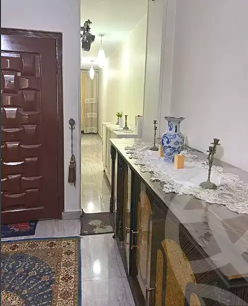 https://aqarmap.com.eg/ar/listing/7051904-for-sale-cairo-shoubra-jzyr-bdrn