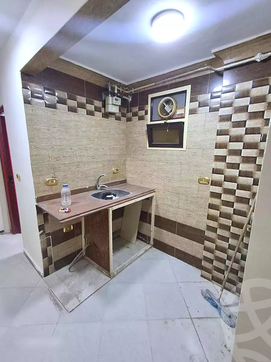 https://aqarmap.com.eg/ar/listing/7052095-for-sale-alexandria-lsywf-el-falki
