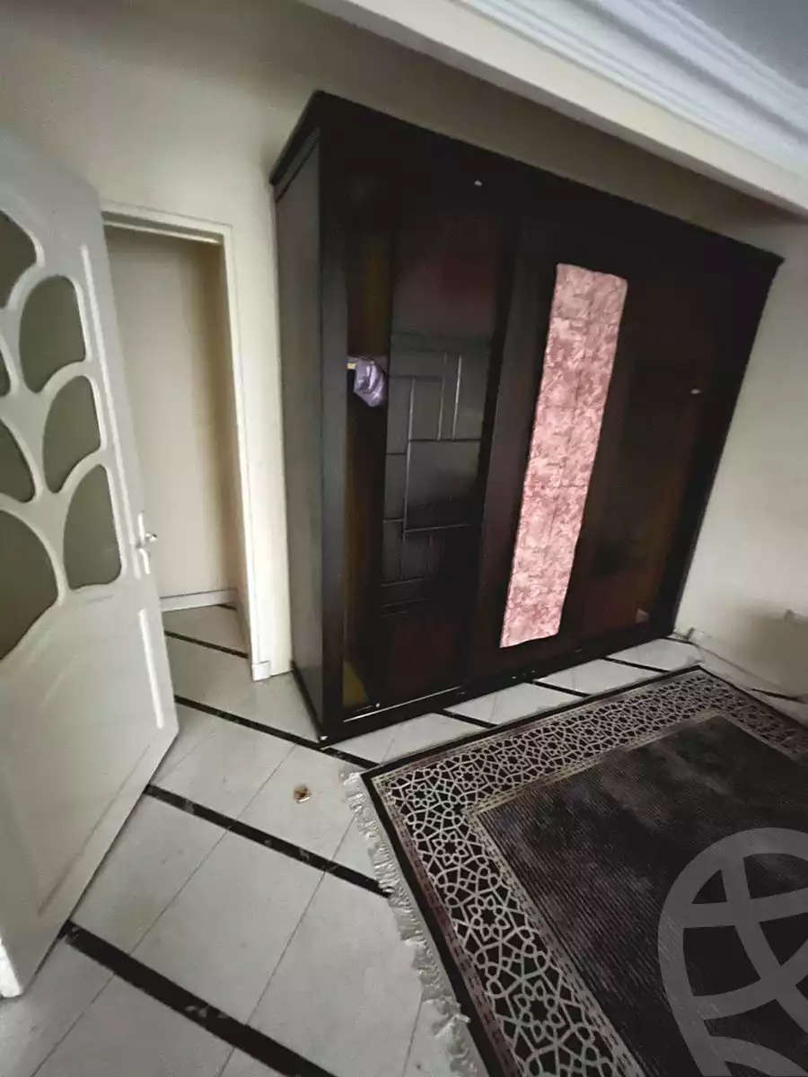 https://aqarmap.com.eg/en/listing/7052107-for-sale-cairo-shoubra-el-sahel-shobra-st