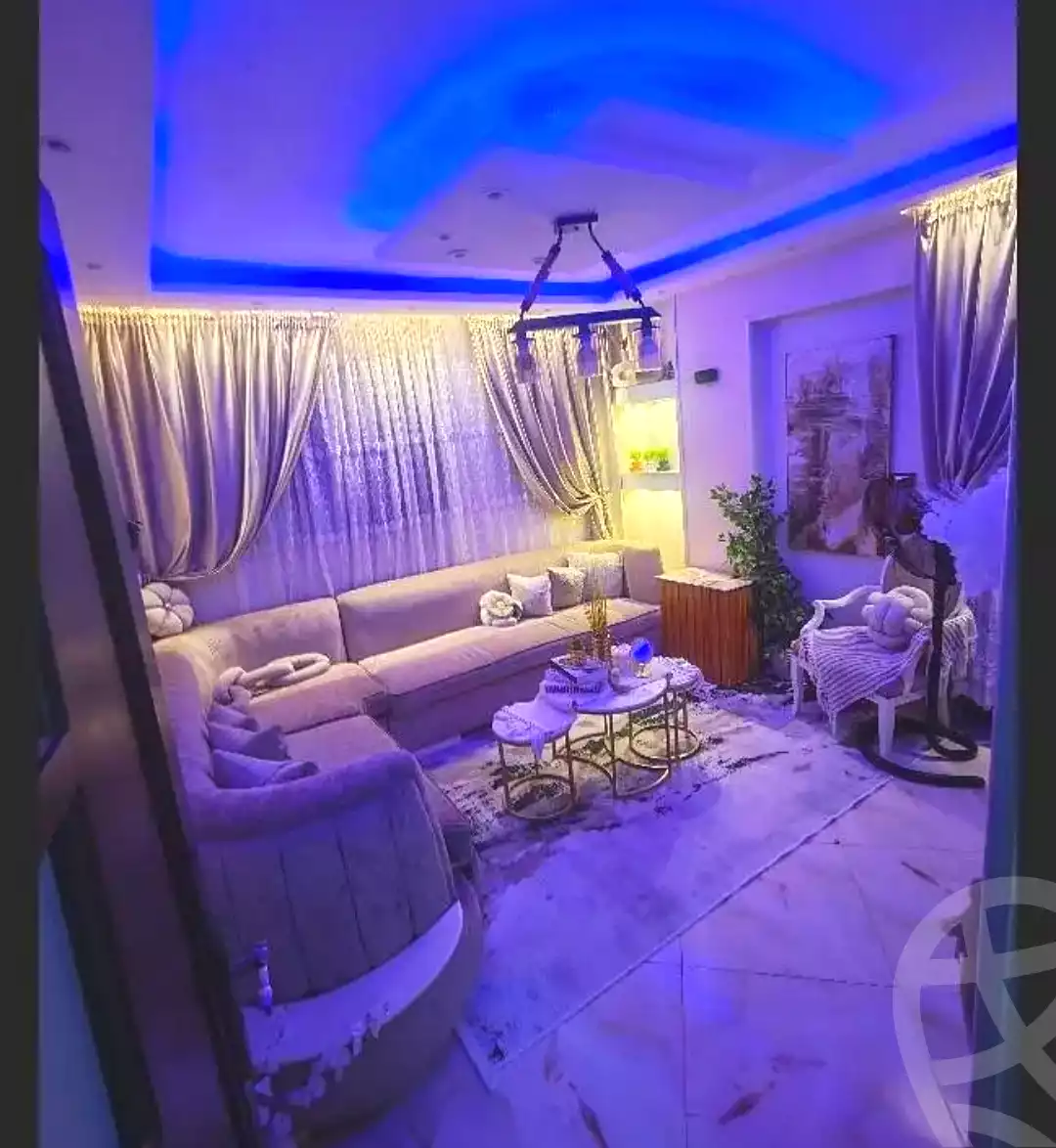 https://aqarmap.com.eg/ar/listing/7052347-for-sale-alexandria-al-agamy-el-hanouvel