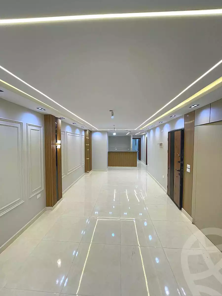 https://aqarmap.com.eg/ar/listing/7052428-for-sale-cairo-nozha-2-el-khamseen-st