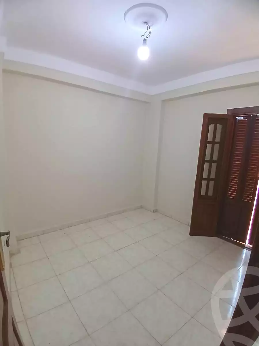 https://aqarmap.com.eg/ar/listing/7052465-for-sale-alexandria-lsywf-el-falki