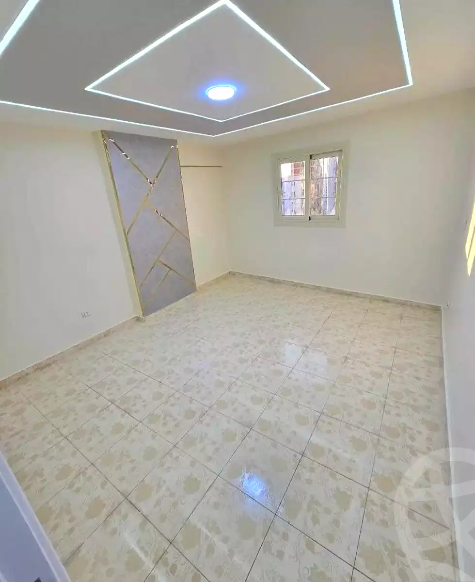 https://aqarmap.com.eg/ar/listing/7052597-for-sale-alexandria-miami-el-sebaey-st