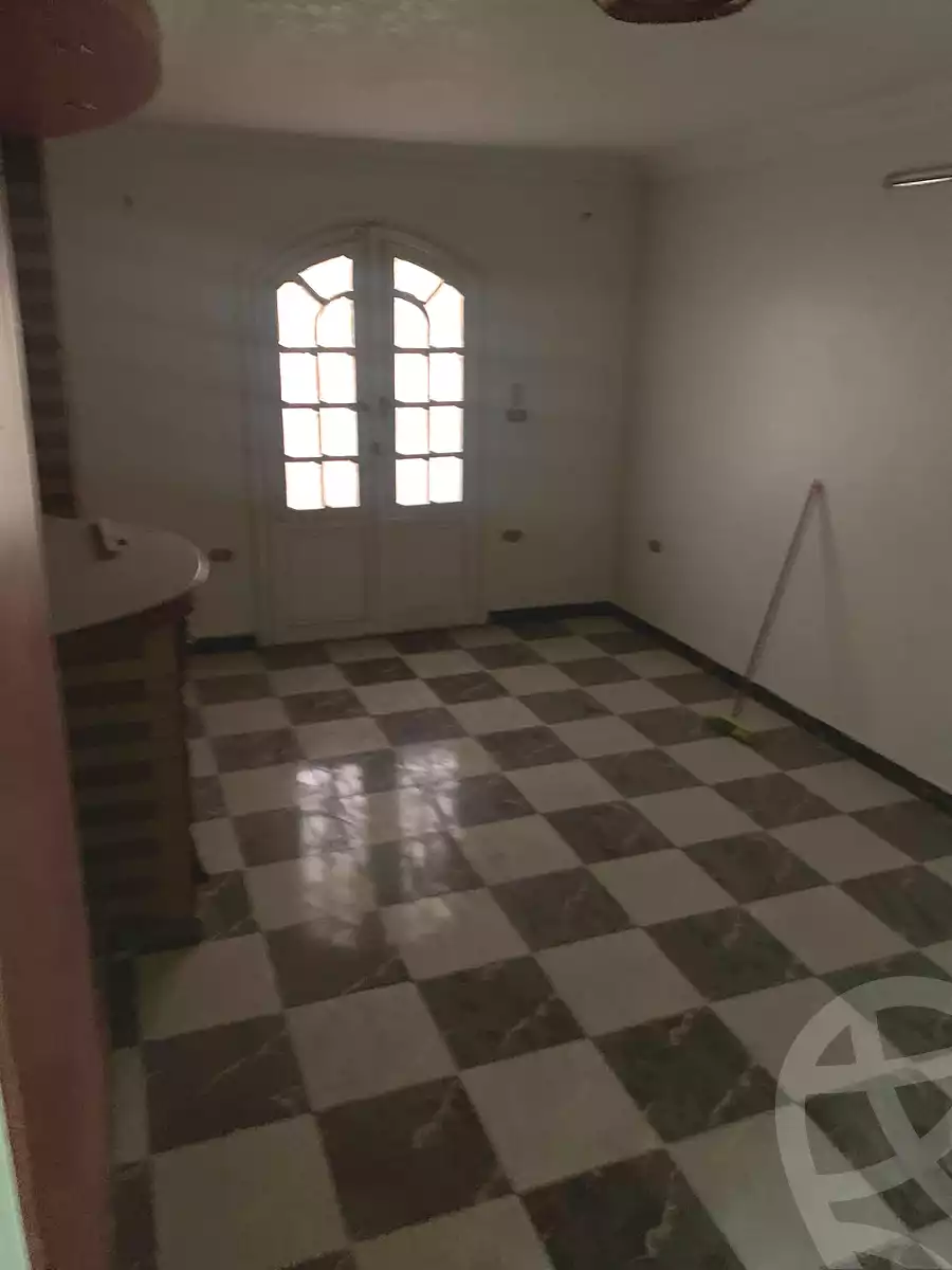 https://aqarmap.com.eg/ar/listing/7052661-for-rent-cairo-helwan-helwan-el-sharkeya-thabit-basha-st