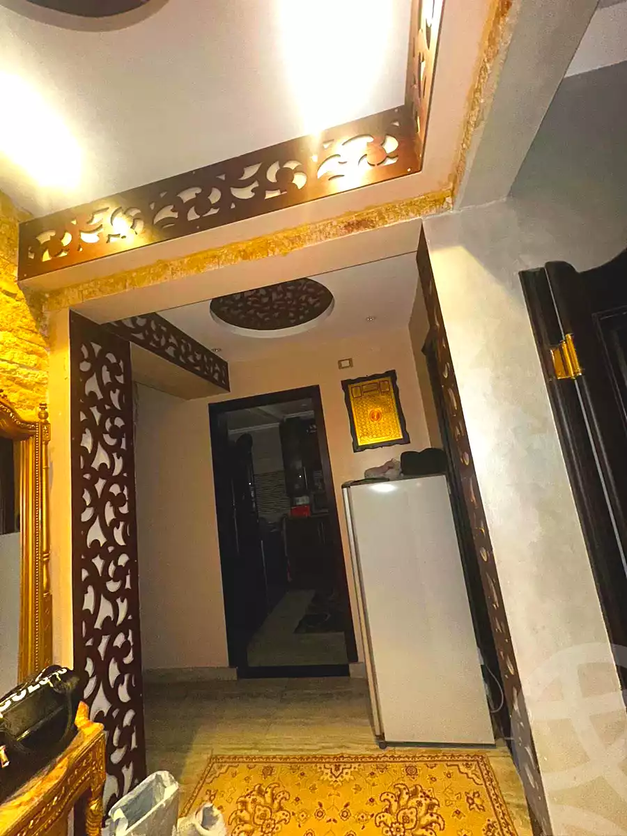 https://aqarmap.com.eg/ar/listing/7052778-for-sale-cairo-helwan-helwan-el-sharkeya-heidar-st