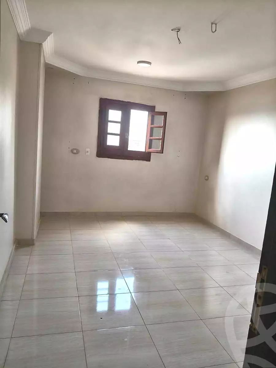 https://aqarmap.com.eg/ar/listing/7052838-for-sale-cairo-helwan-el-masaken-el-iqtsadeyah-ahmed-badawy-st