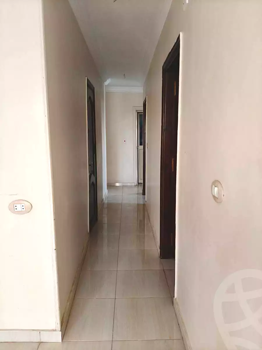 https://aqarmap.com.eg/ar/listing/7052838-for-sale-cairo-helwan-el-masaken-el-iqtsadeyah-ahmed-badawy-st