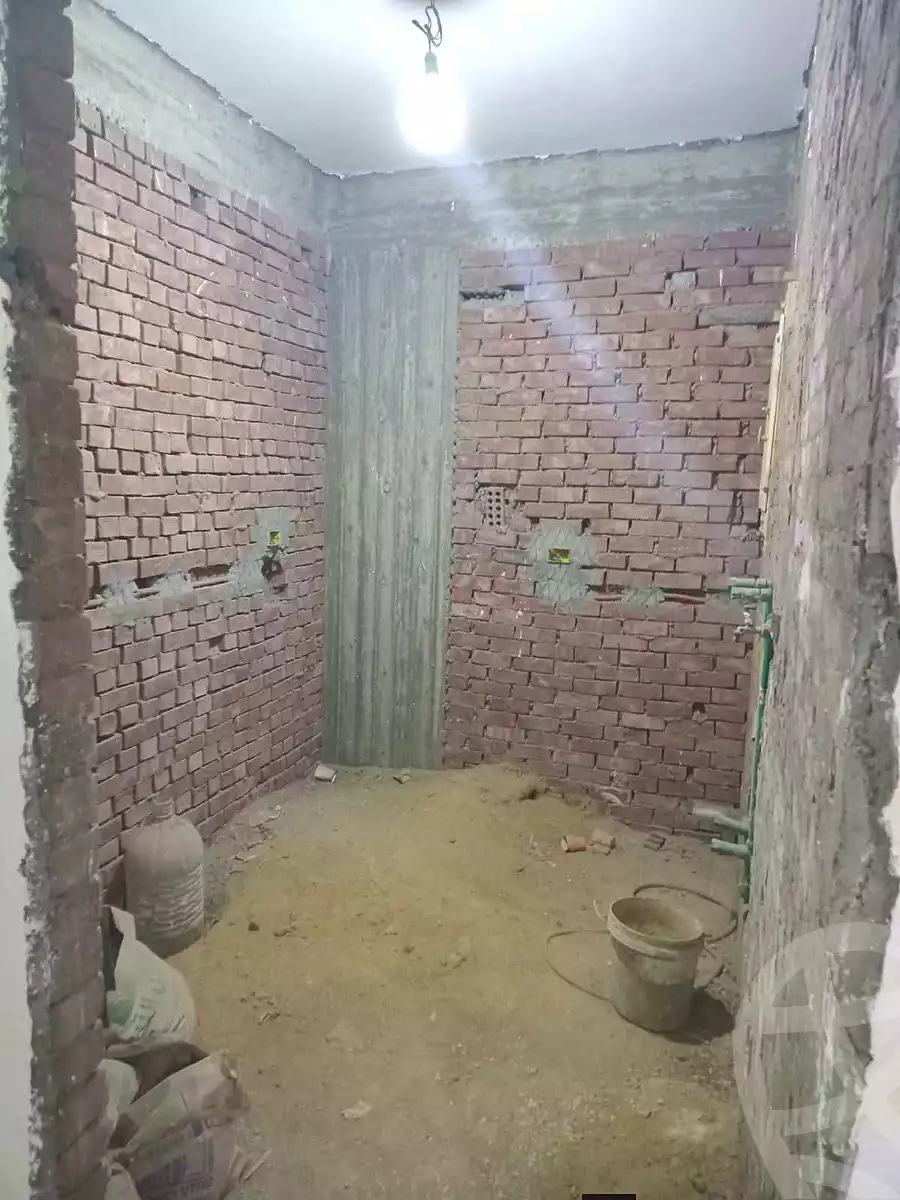 https://aqarmap.com.eg/ar/listing/7052975-for-sale-cairo-helwan-hadayek-helwan-el-eshrein-st