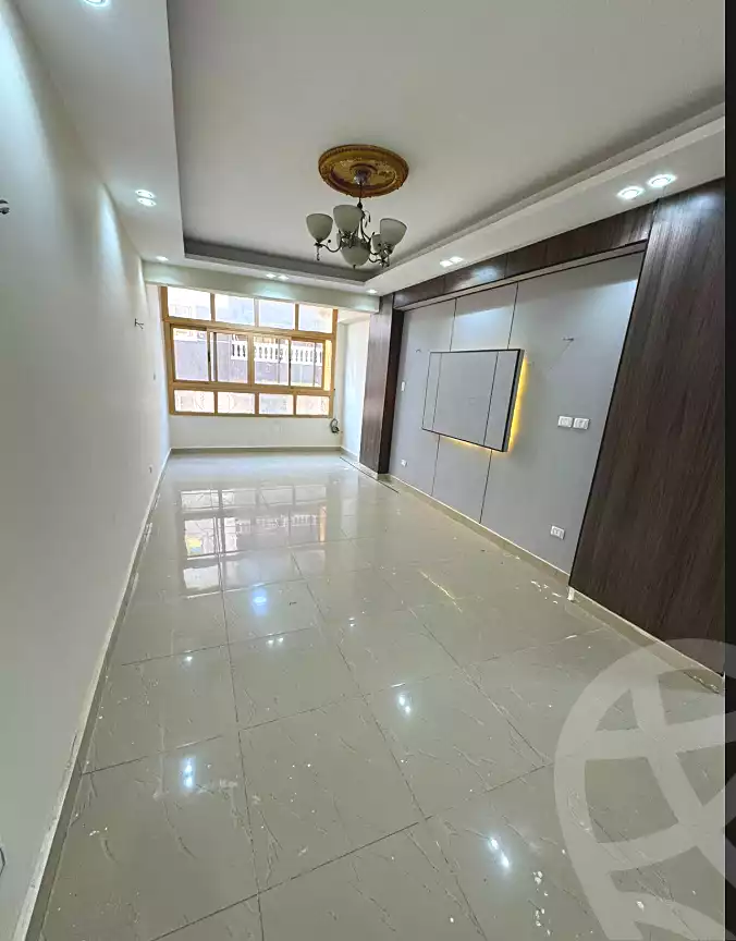 https://aqarmap.com.eg/ar/listing/7053122-for-sale-cairo-el-haram-el-lebeny-soltan-khattab-st