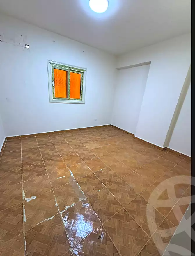 https://aqarmap.com.eg/ar/listing/7053122-for-sale-cairo-el-haram-el-lebeny-soltan-khattab-st