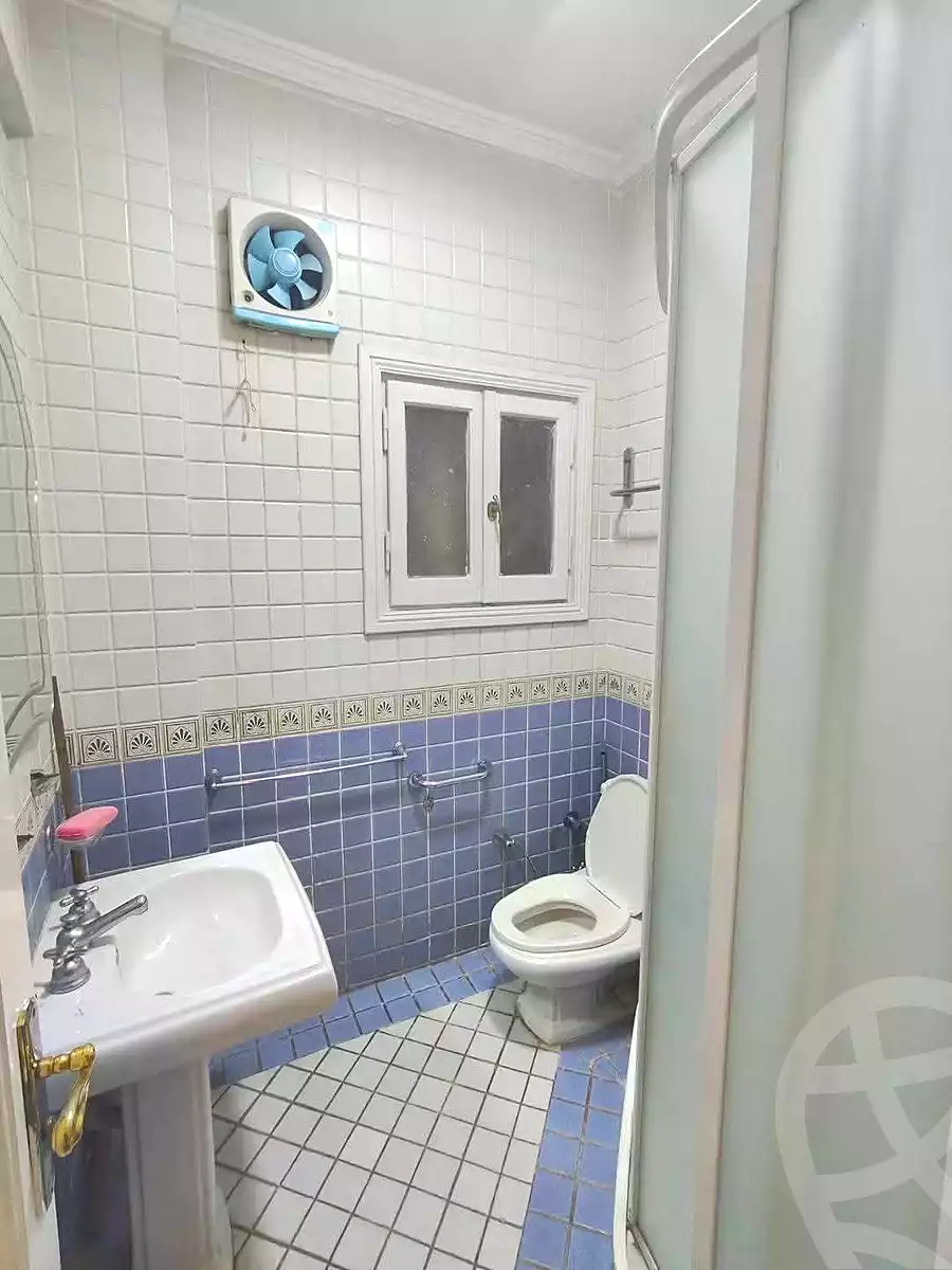 https://aqarmap.com.eg/ar/listing/7053630-for-sale-alexandria-el-mandara