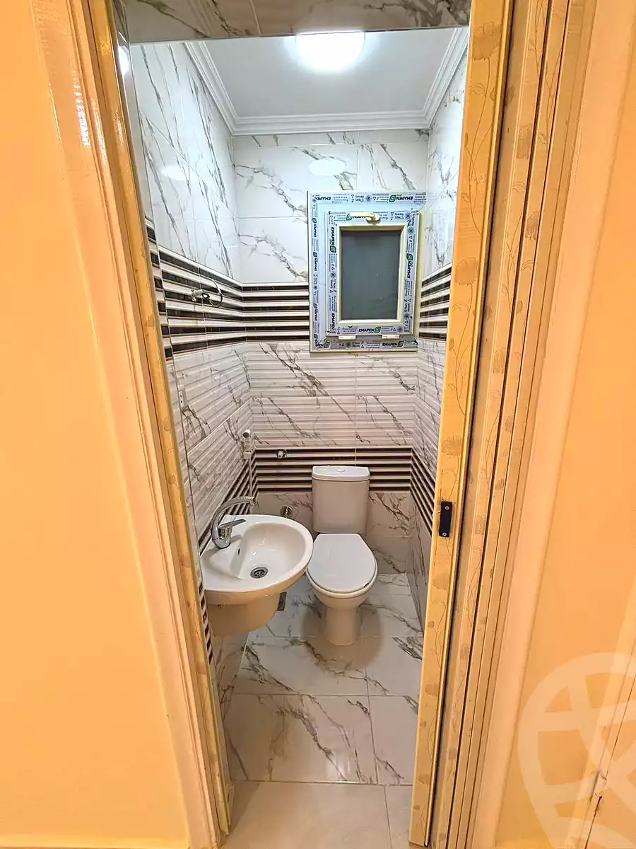 https://aqarmap.com.eg/ar/listing/7053637-for-sale-alexandria-sydy-bshr-sydy-bshr-bhry-shr-mhmwd-l-yswy