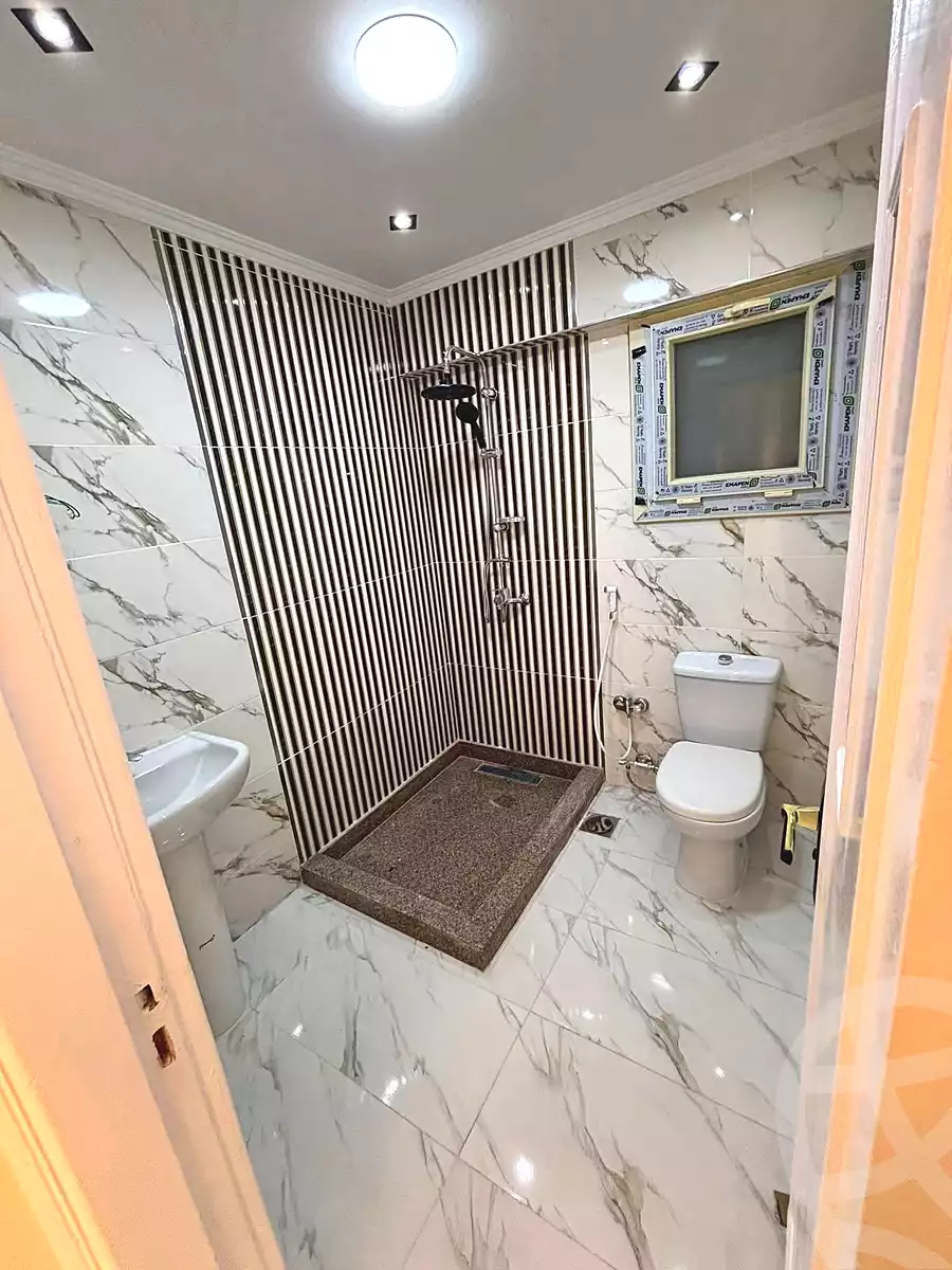 https://aqarmap.com.eg/ar/listing/7053637-for-sale-alexandria-sydy-bshr-sydy-bshr-bhry-shr-mhmwd-l-yswy