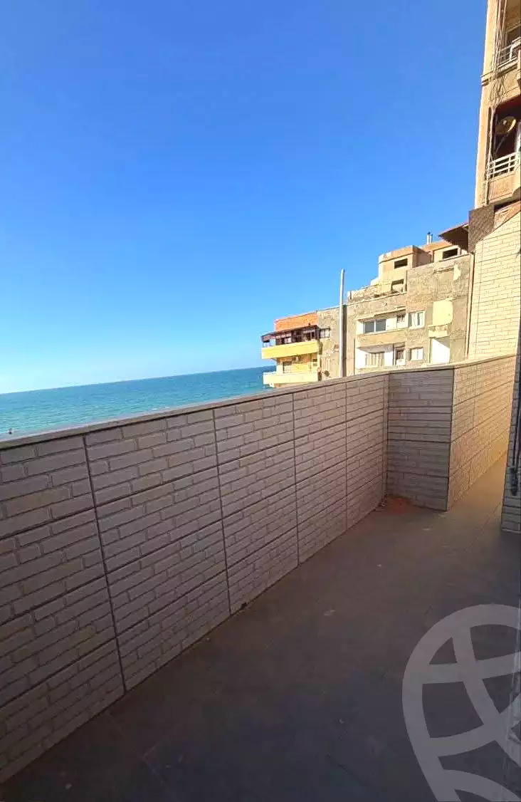 https://aqarmap.com.eg/ar/listing/7053660-for-sale-alexandria-camp-cesar-el-gaish-rd