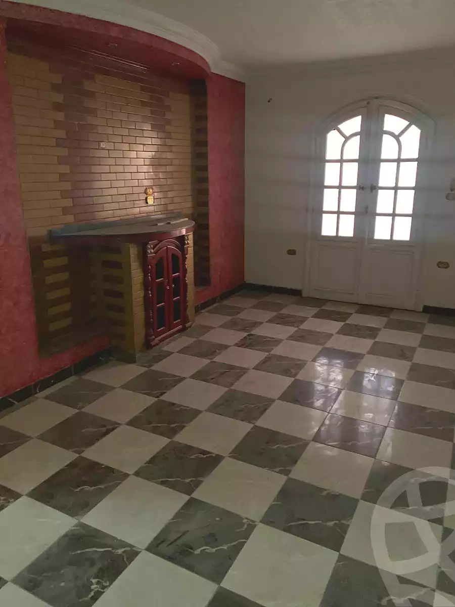 https://aqarmap.com.eg/ar/listing/7053713-for-rent-cairo-helwan-helwan-el-sharkeya-thabit-basha-st