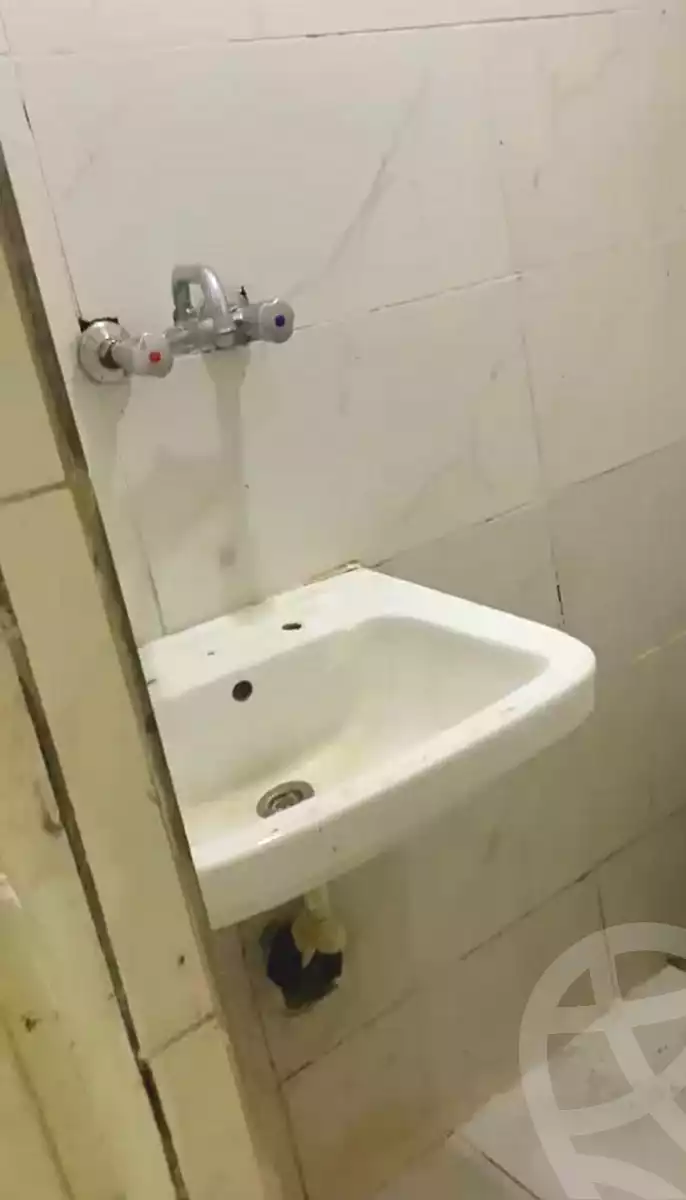 https://aqarmap.com.eg/ar/listing/7053750-for-sale-alexandria-al-agamy-el-hanouvel