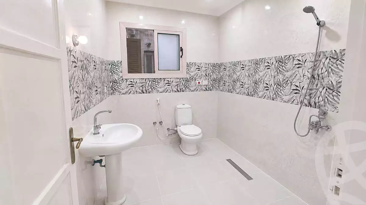 https://aqarmap.com.eg/en/listing/7053926-for-rent-cairo-ain-shams-ain-shams-el-sharkia