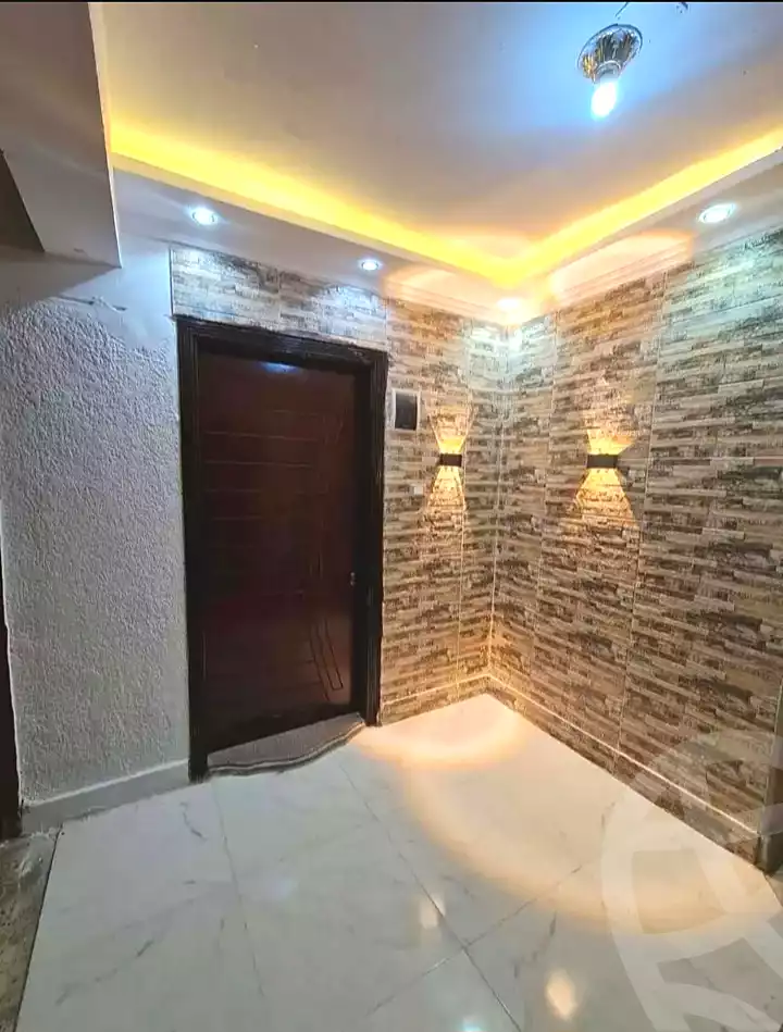 https://aqarmap.com.eg/ar/listing/7053910-for-sale-alexandria-miami-shr-jml-bd-lnsr