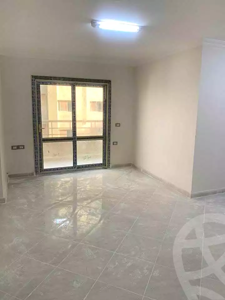 https://aqarmap.com.eg/en/listing/7054009-for-rent-cairo-ain-shams-jsr-lswys