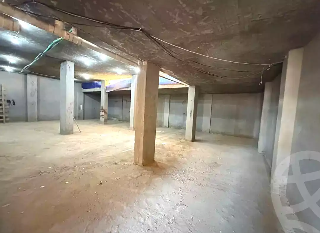 https://aqarmap.com.eg/ar/listing/7054063-for-rent-cairo-15th-of-may-manteqat-el-100-fadan