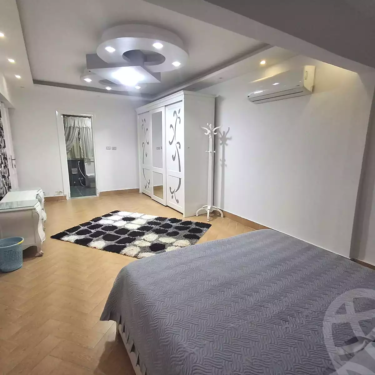 https://aqarmap.com.eg/ar/listing/7054073-for-rent-cairo-heliopolis-sheraton-sayed-zakaria-st