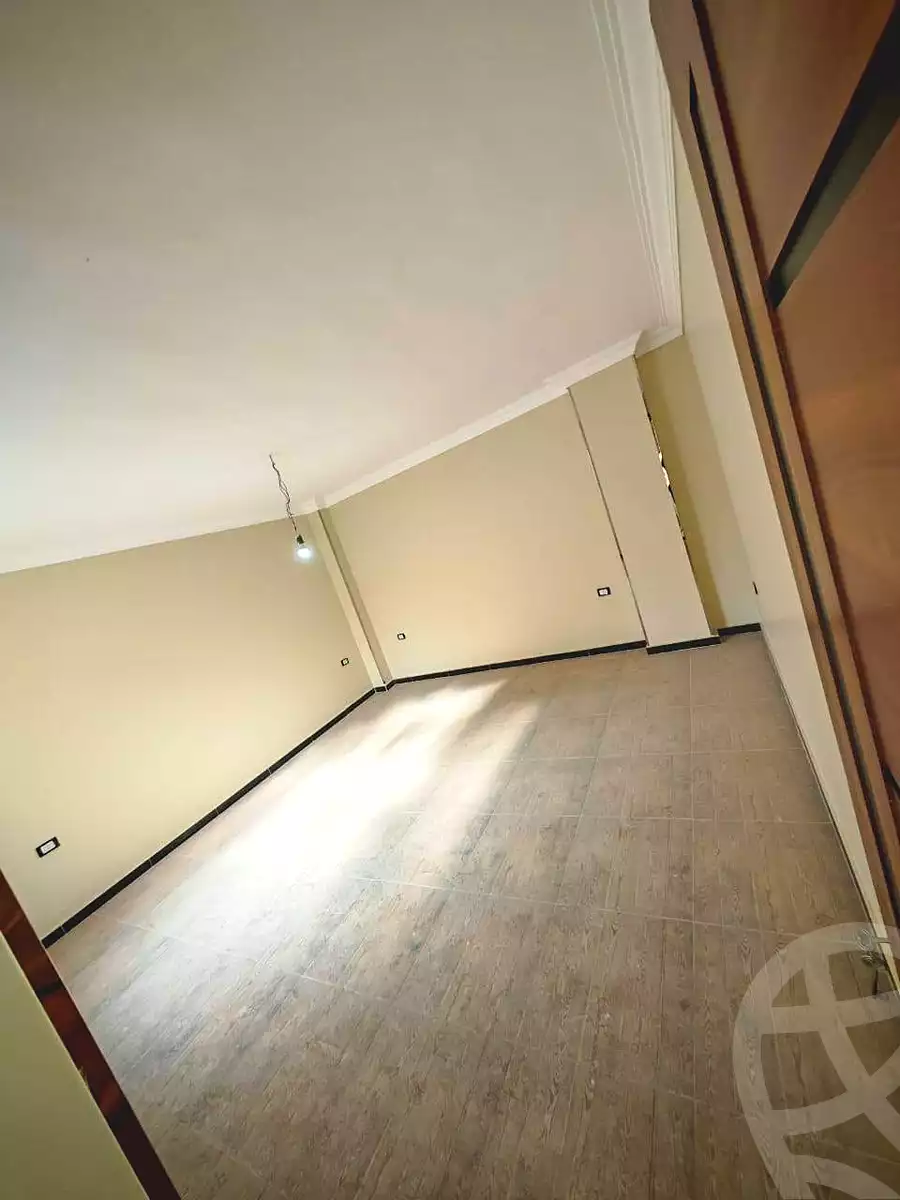 https://aqarmap.com.eg/ar/listing/7054175-for-sale-cairo-helwan-mnshy-yn-hlwn-rael-st