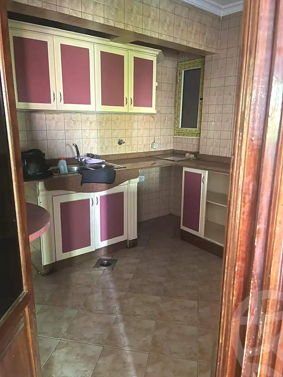 https://aqarmap.com.eg/ar/listing/7050615-for-sale-cairo-el-maadi-sarayat-el-maadi-street-153